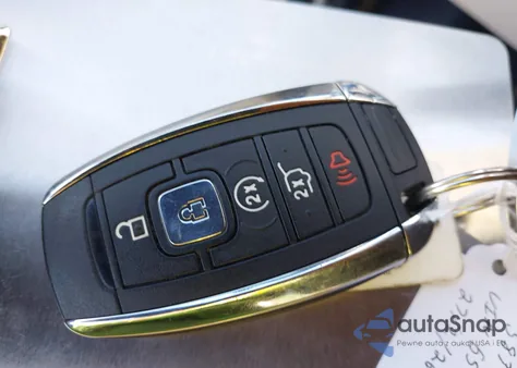 2019 Lincoln Navigator L Reserve from USA, damaged, VIN 5LMJJ3LT7KEL26594